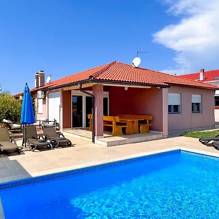 Galileo Villa Medulin Exterior photo